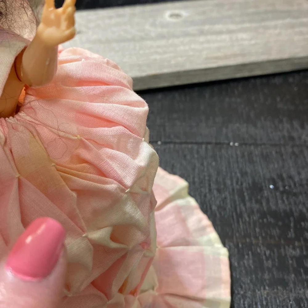 Vintage Hand Crafted Sleepy Eye Toilet Paper Doll! - Picture 7 of 8